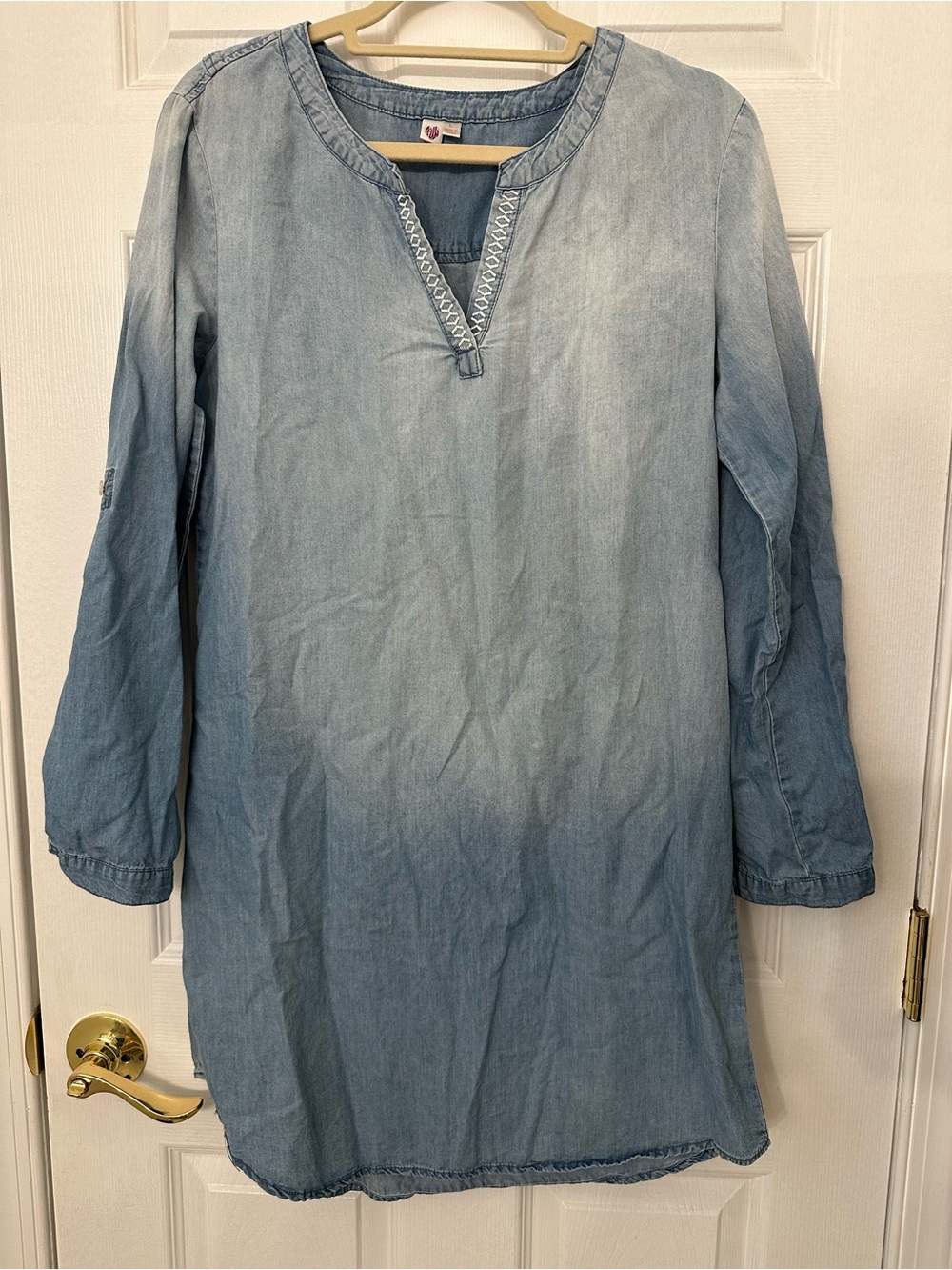 Light Blue Denim-Effect Midi Dress with V-Notch Neck